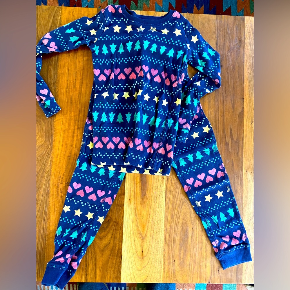 Primary organic kids clothing, size 6-7, no flame retardant